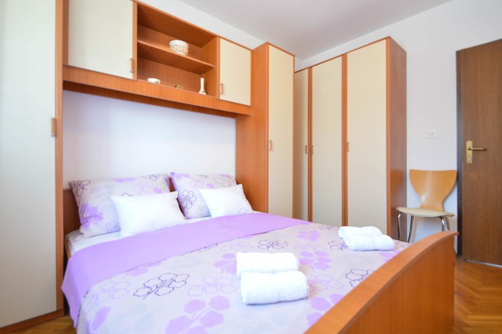 Apartment Natasa Novi Vinodolski Værelse billede